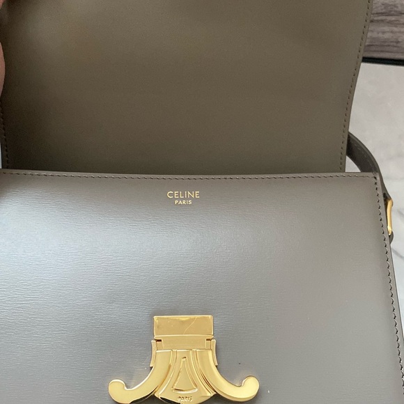 CELINE TRIOMPHE BAG LAMBSKIN MEDIUM - Picture 4 of 6